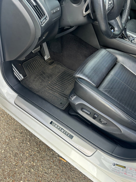 ✨ Ultimate Gloss Detail Package – Paint Correction and premium Interior